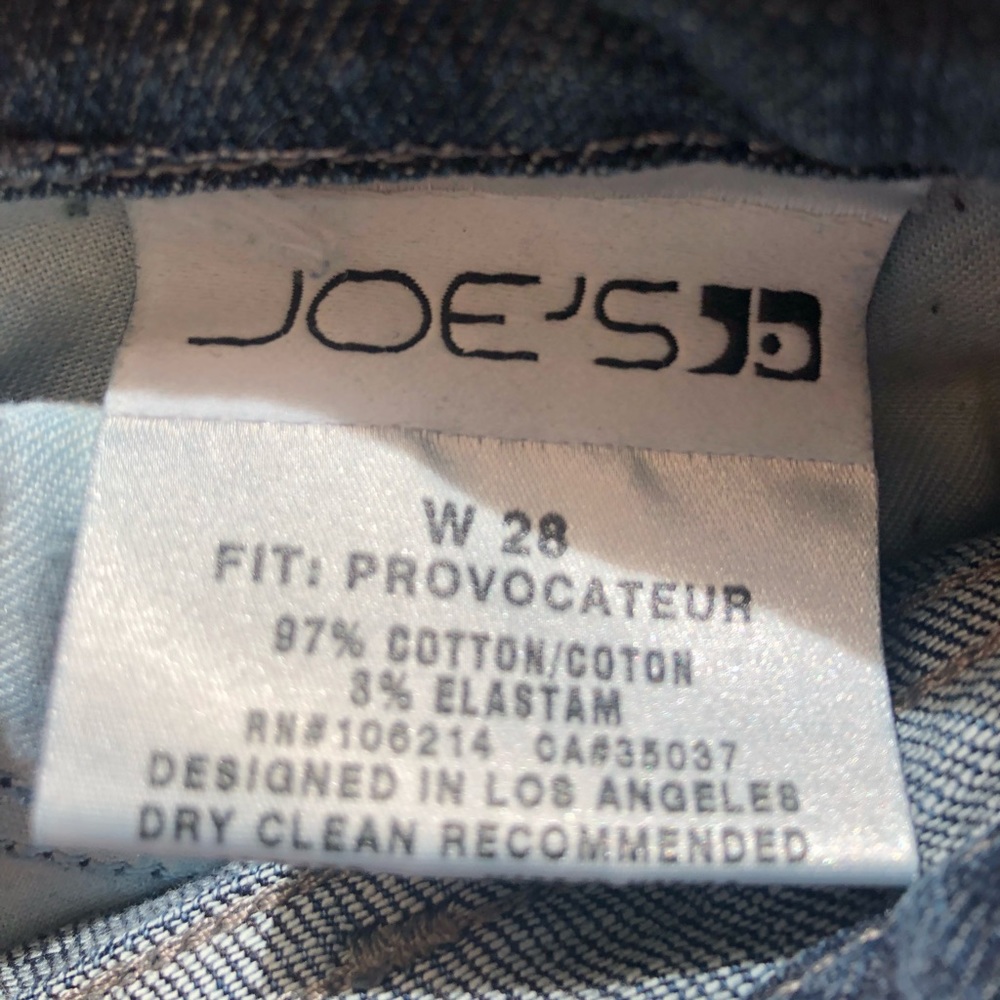 Joe’s Jeans Size 28 fit: Provocateur flared pant - Picture 7 of 8